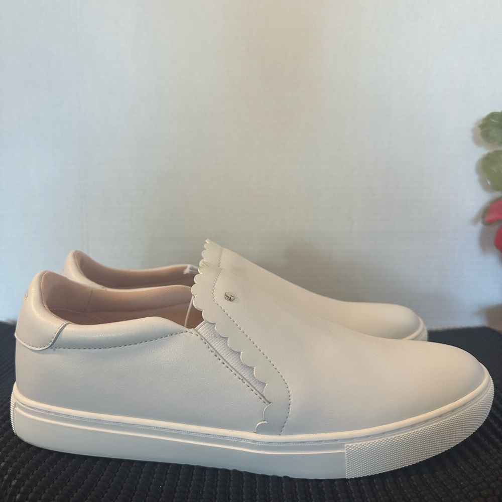 🆕Kate Spade Leather Slip-On Sneakers - Picture 9 of 14